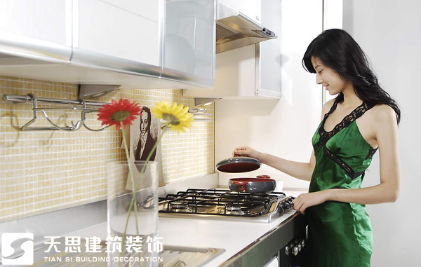 <a href=http://m.h-y.org.cn/anli/ target=_blank class=infotextkey>合肥工裝</a>公司