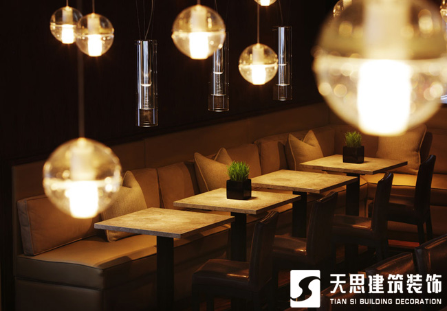 <a href=http://m.h-y.org.cn/anli/ target=_blank class=infotextkey>合肥工裝</a>公司